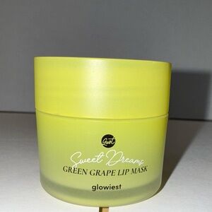 Glowiest Sweet Dreams Overnight Lip Mask. Green Grape.